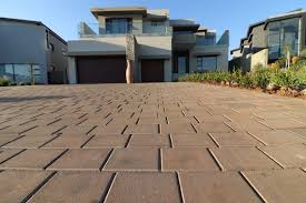 Best Custom Driveway Design  in Grove City, OH